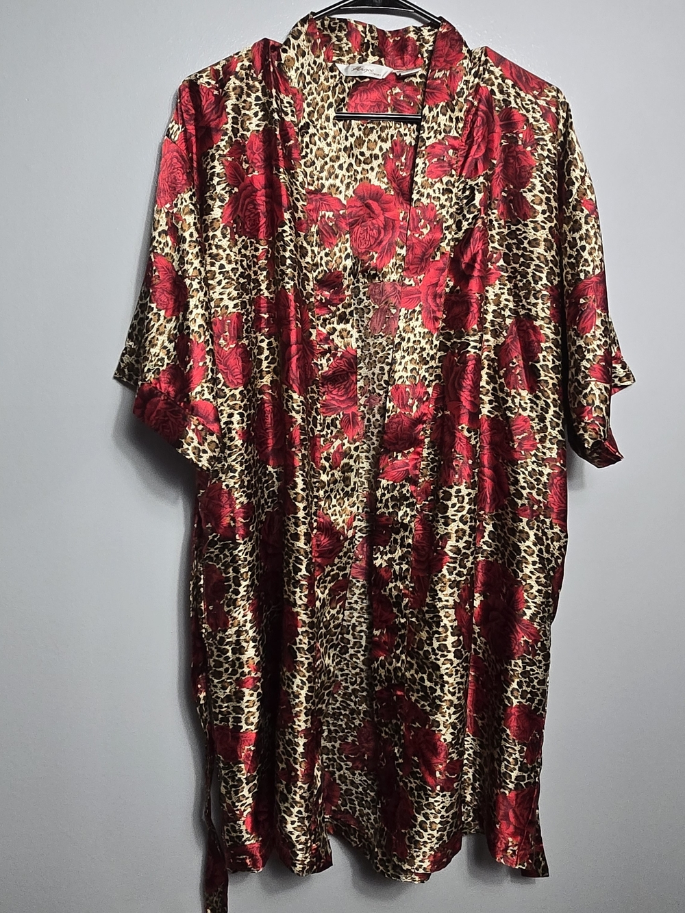 Argee Intimate Vintage Satin Kimono Robe Leopard Cheetah Red Floral Rose Large